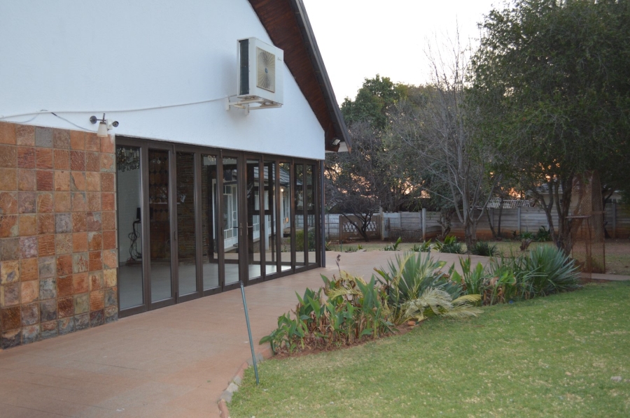 3 Bedroom Property for Sale in Flamwood North West